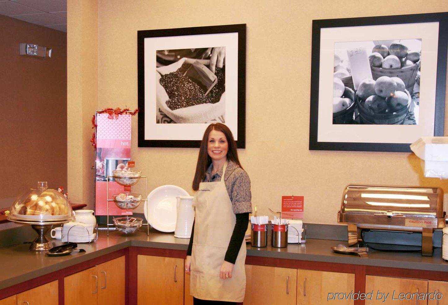 Hampton Inn Cleveland-Downtown Restaurant billede
