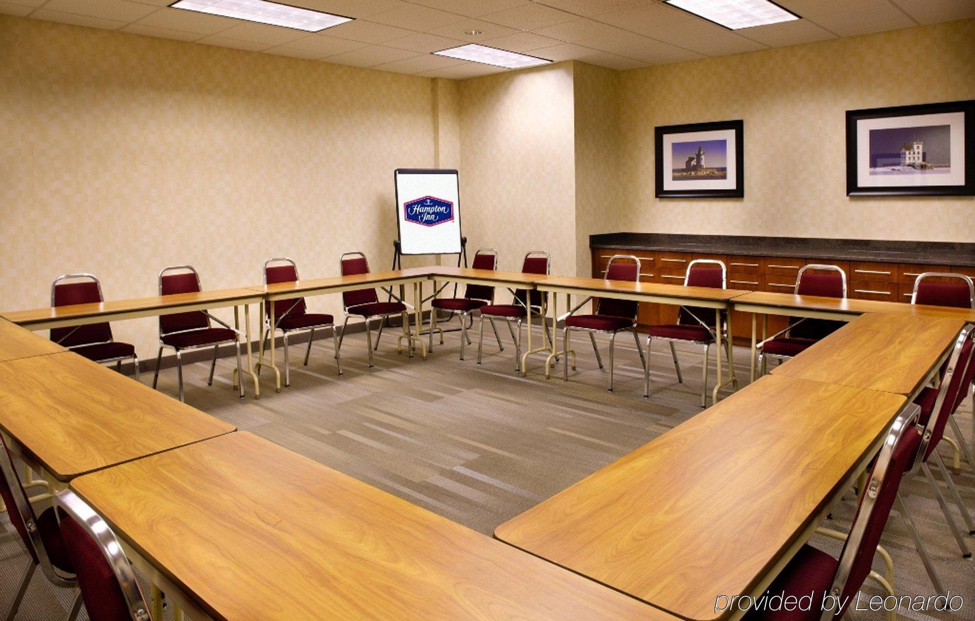 Hampton Inn Cleveland-Downtown Eksteriør billede