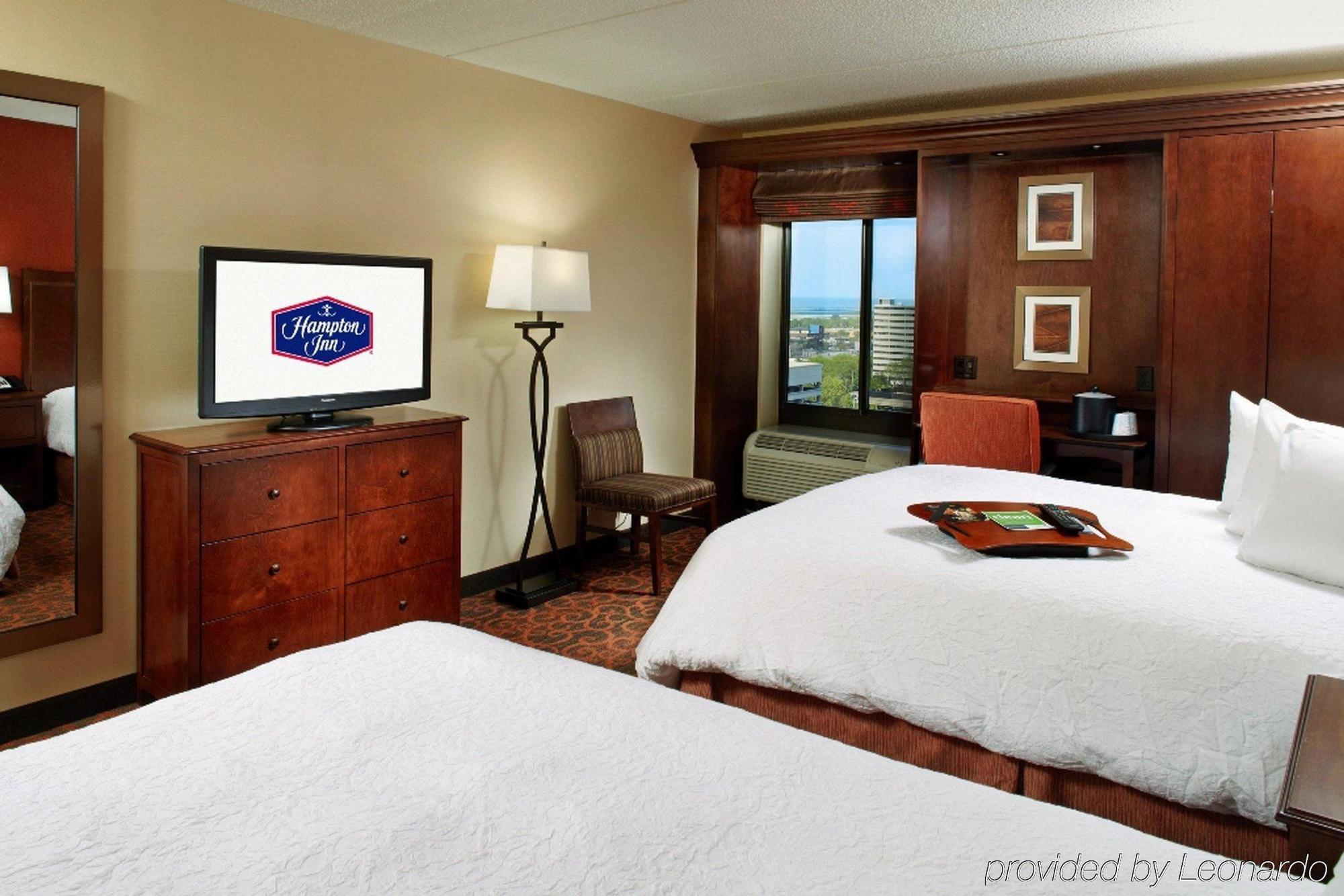 Hampton Inn Cleveland-Downtown Eksteriør billede