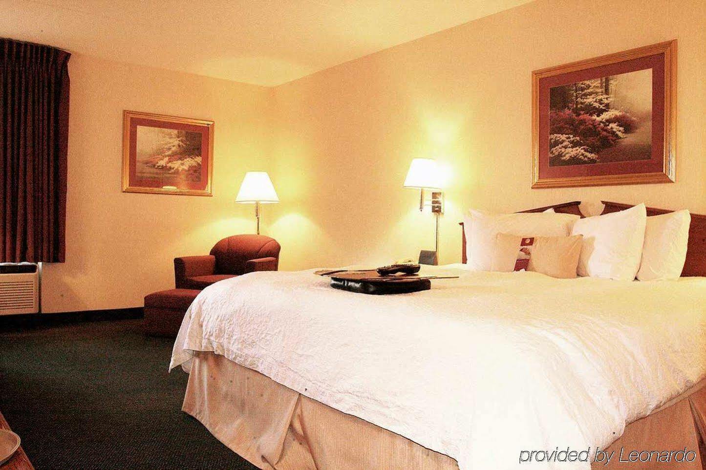 Hampton Inn Cleveland-Downtown Eksteriør billede